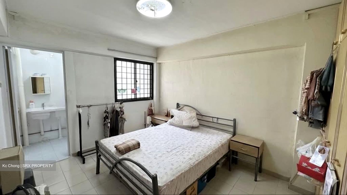 Blk 219 Jurong East Street 21 (Jurong East), HDB 4 Rooms #571207291